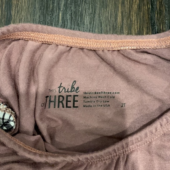 This tribe of three leotard - Picture 2 of 3